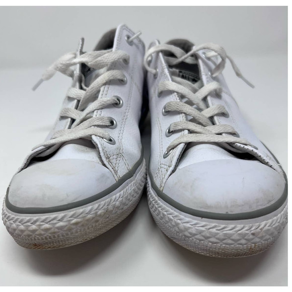 Converse All Star Junior Leather Sneaker Size 6 Blue Spots on‎ Left Side in Pic. - Picture 3 of 8